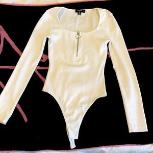 missguided petite white zip front ribbed scoop bodysuit size US 0 worn one time